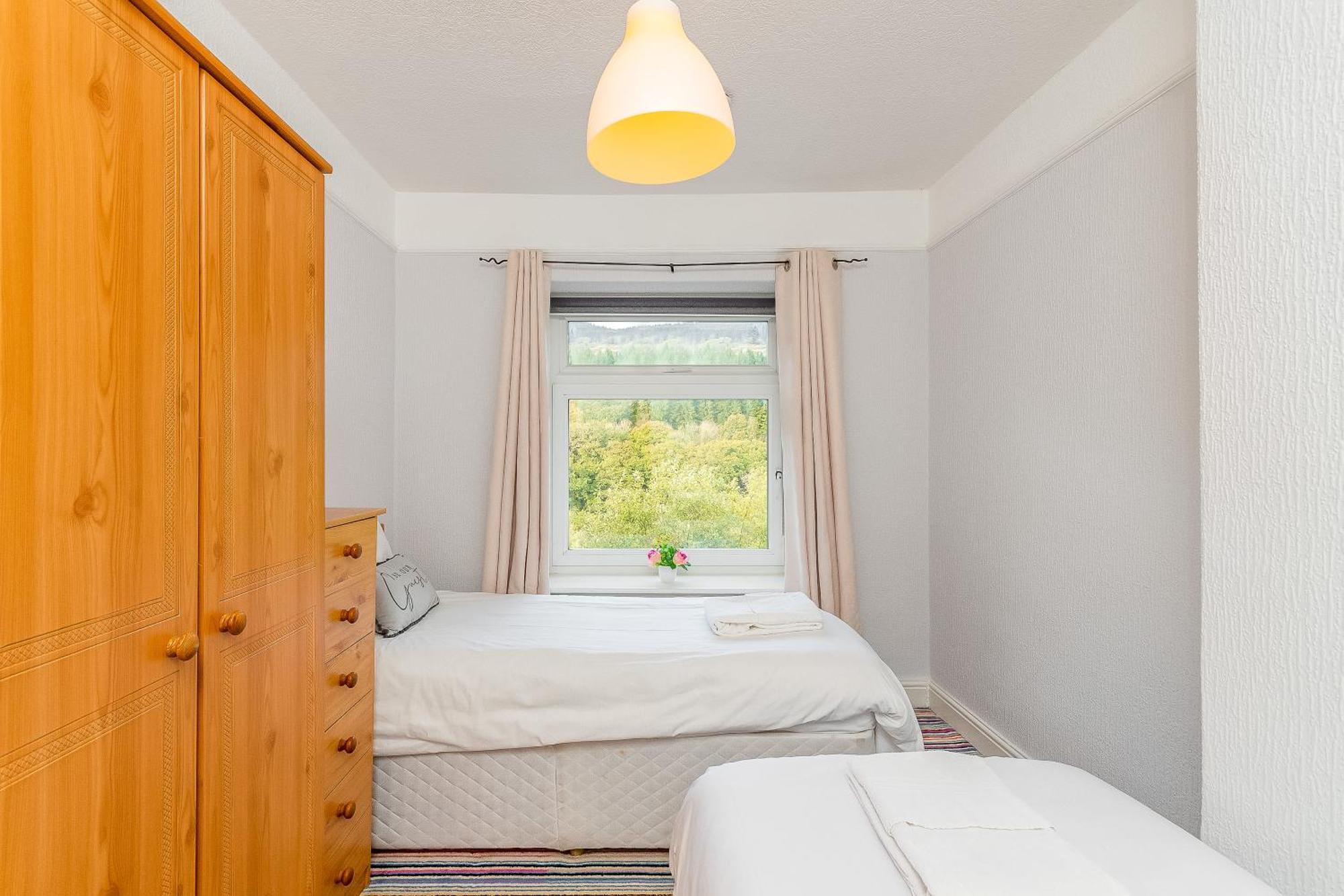 The View Spacious Apartment In Afan Forest Bike Park By Staystaycations Port Talbot Eksteriør bilde